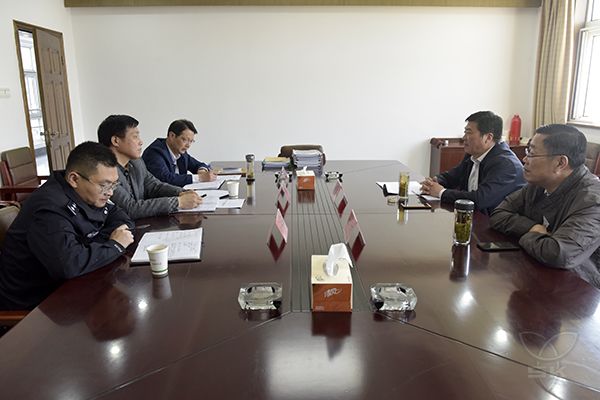 淮安区人大领导督导农场公司扫黑除恶专项斗争工作