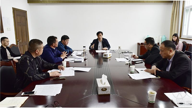 农场公司召开季度工作交流分析会